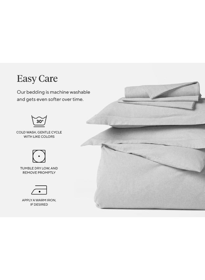 Coyuchi Organic Crinkled Percale Pillowcase, Set of 2, Pewter (King) - Image 4